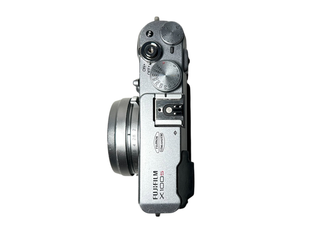 FUJIFILM X100S