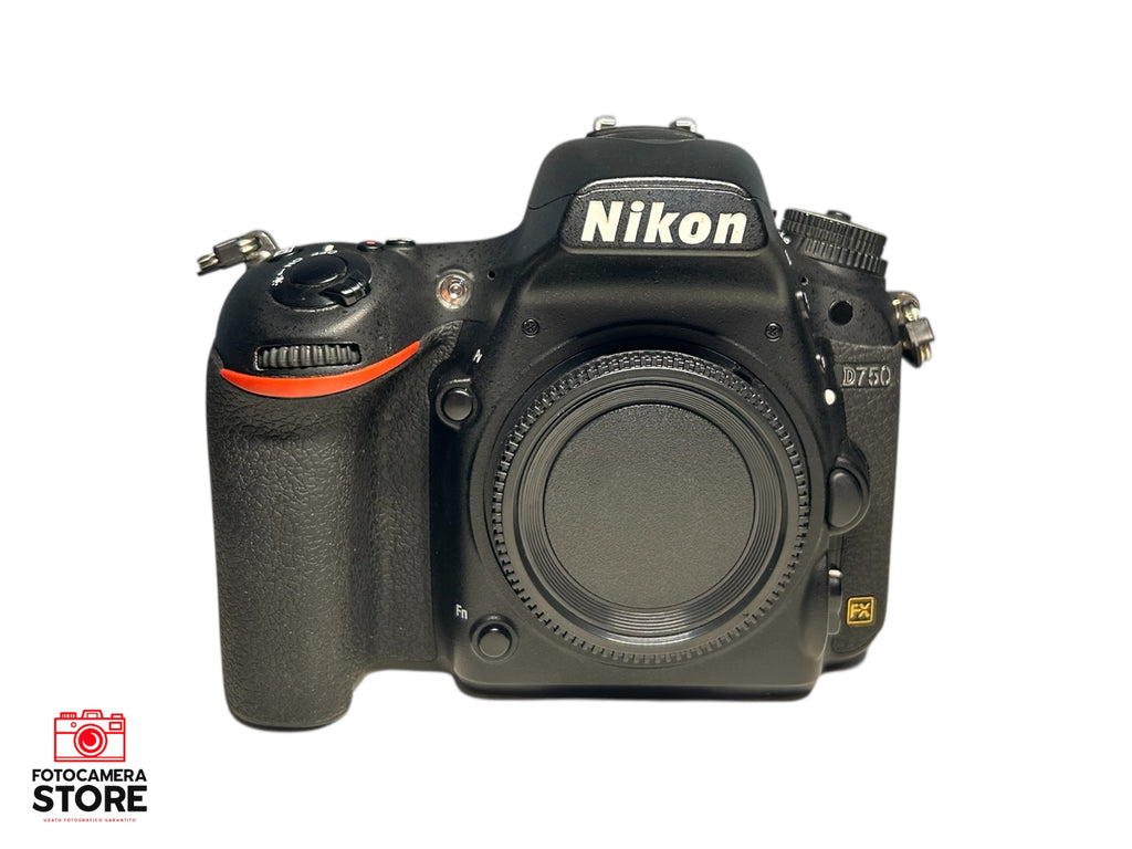 Nikon D750 (GARANZIA 2 ANNI)