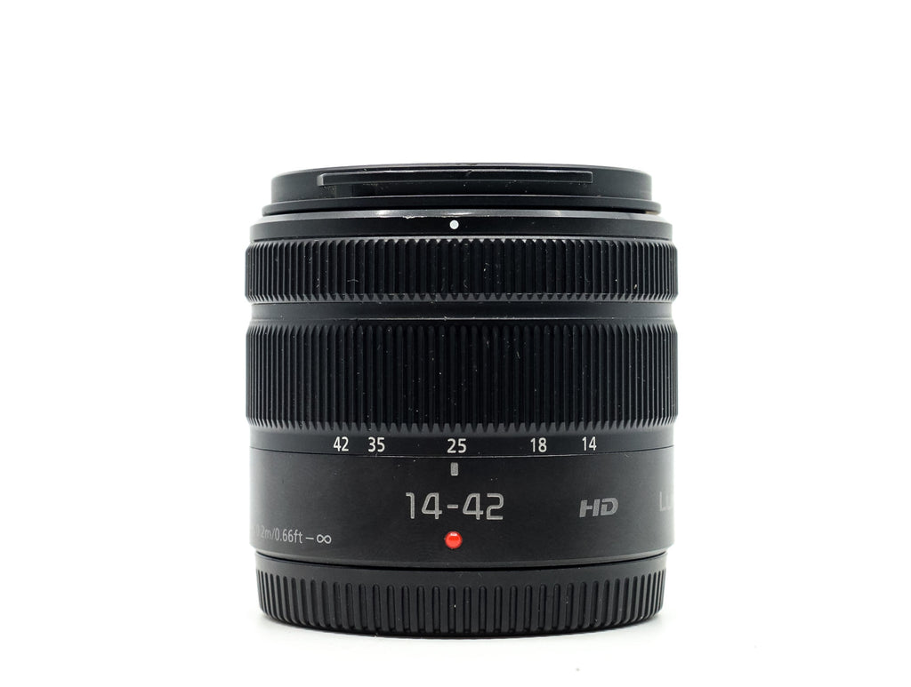 Panasonic Lumix G Vario 14-42mm f/3.5-5.6 II ASPH Mega O.I.S.