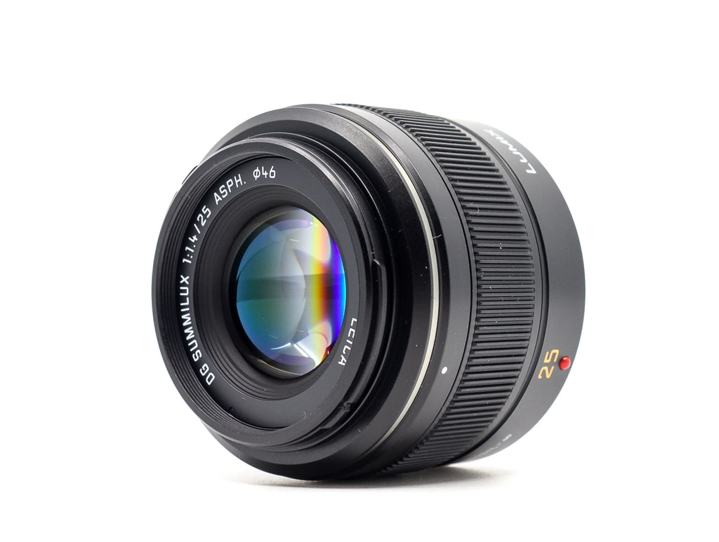Leica DG Summilux 25mm f/1.4 ASPH
