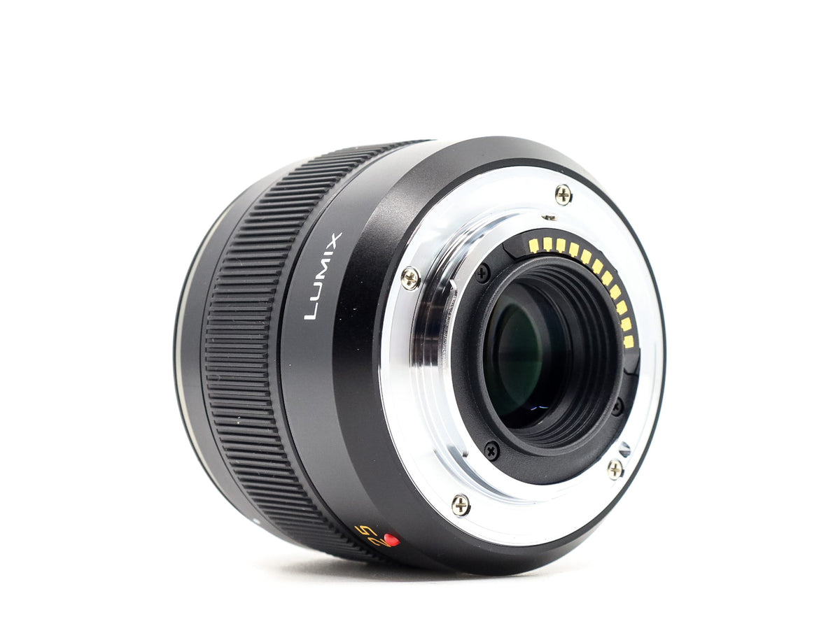 Leica DG Summilux 25mm f/1.4 ASPH