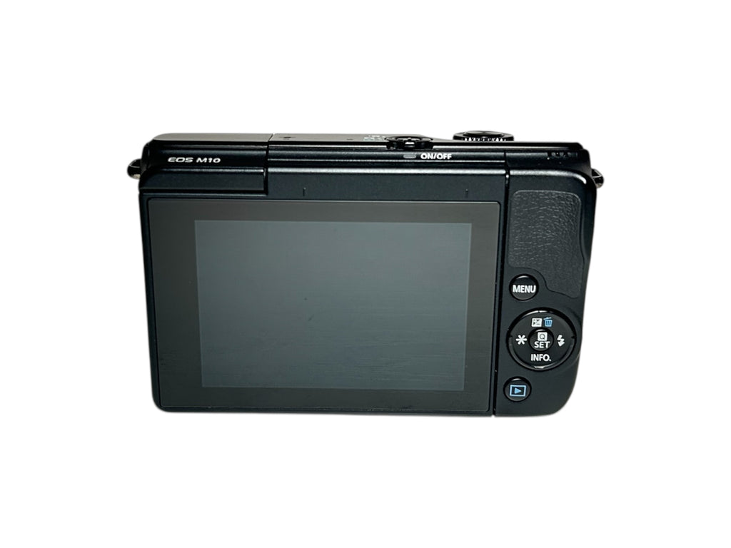 Canon M10 + 15-45mm