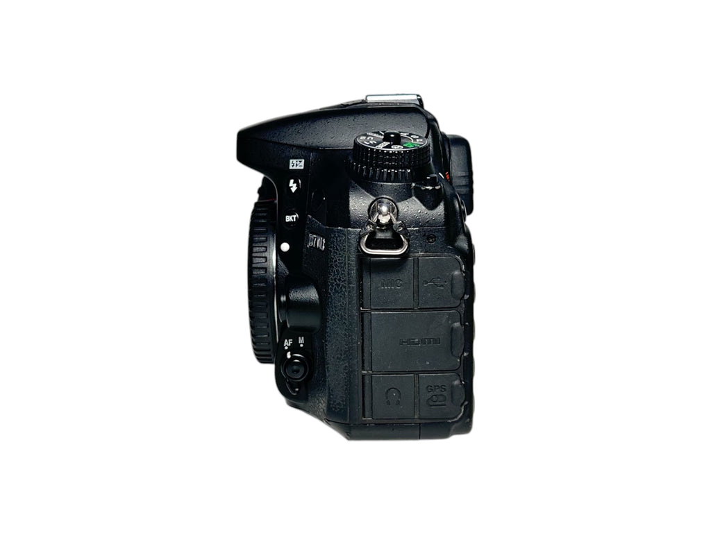 Nikon D7100