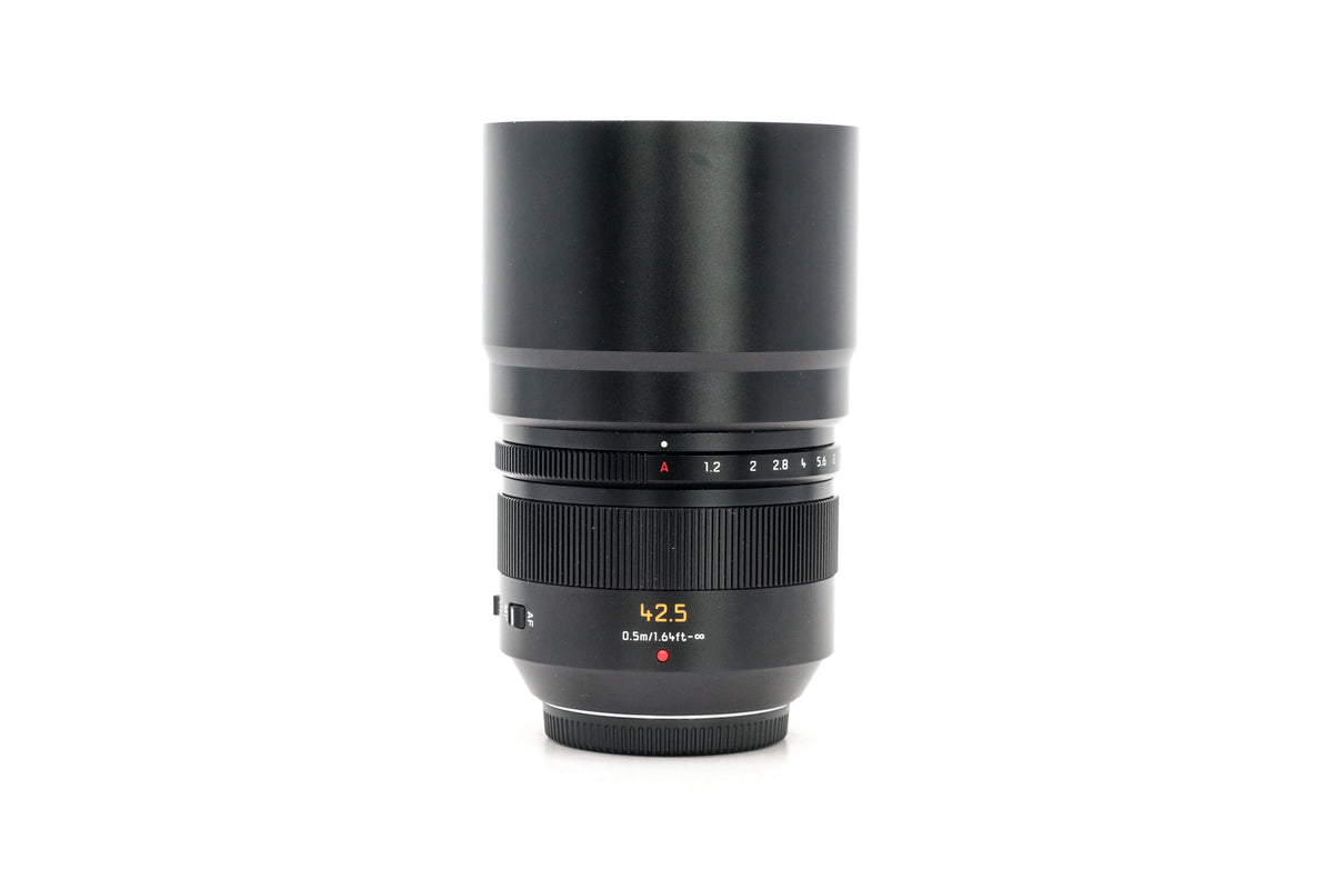 Leica DG Nocticron 42.5mm f/1.2 ASPH
