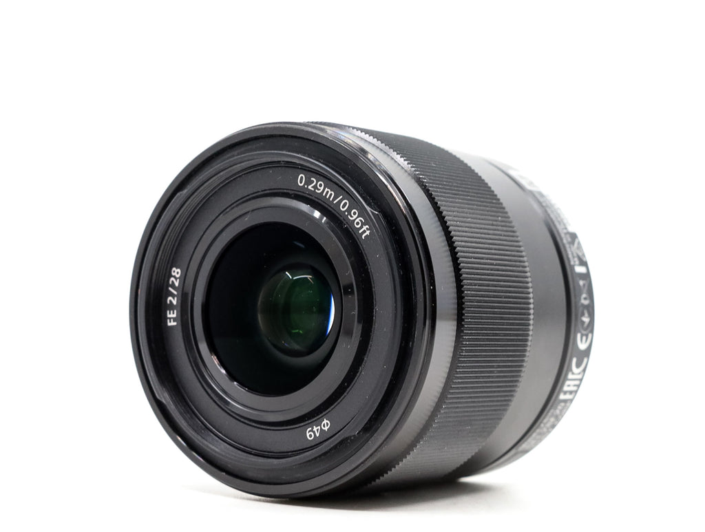 Sony FE 28mm f/2