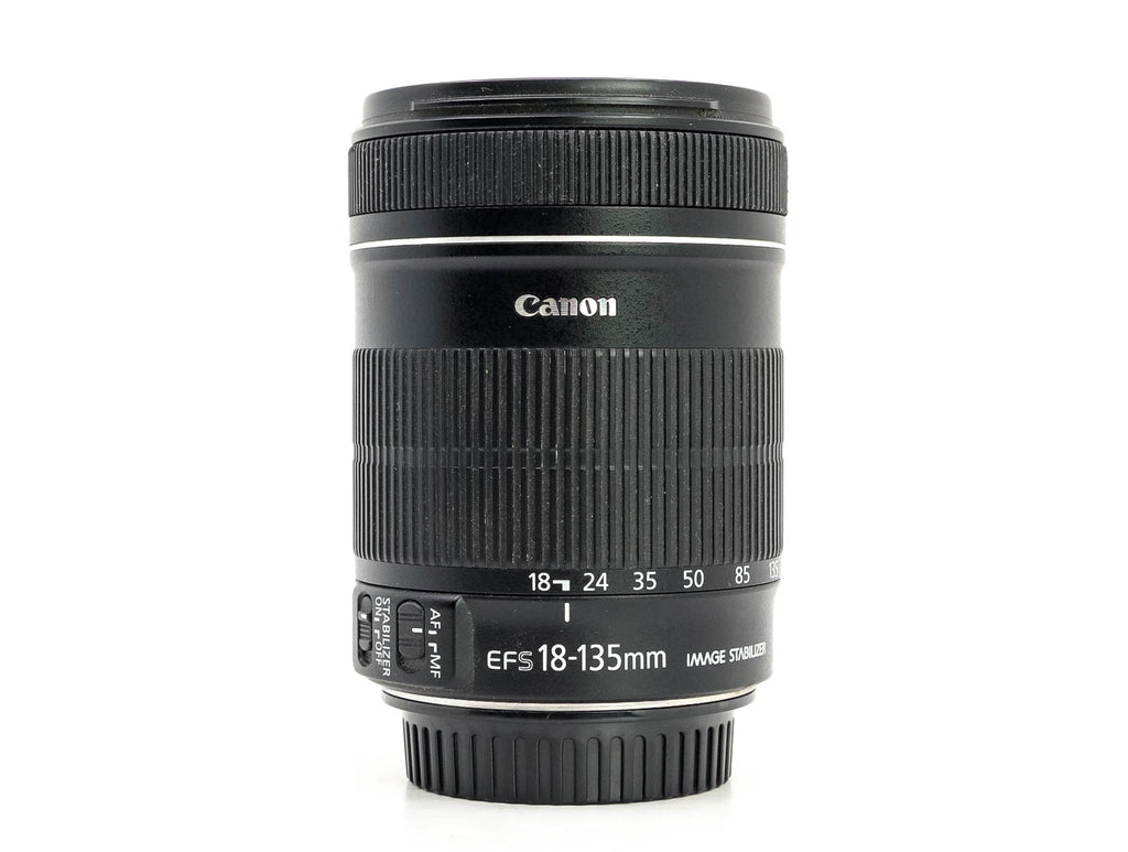 Canon EF-S 18-135mm f/3.5-5.6 IS