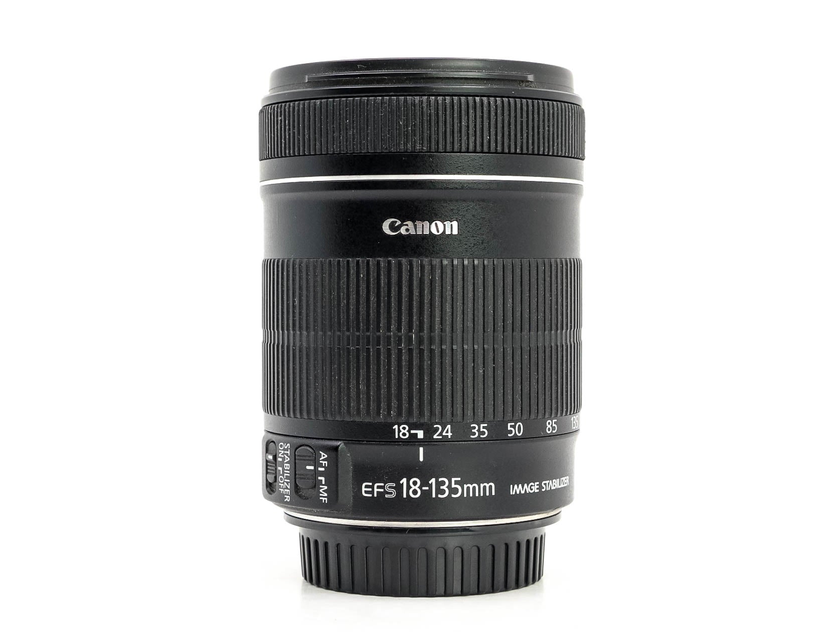 Canon EF-S 18-135mm f/3.5-5.6 IS