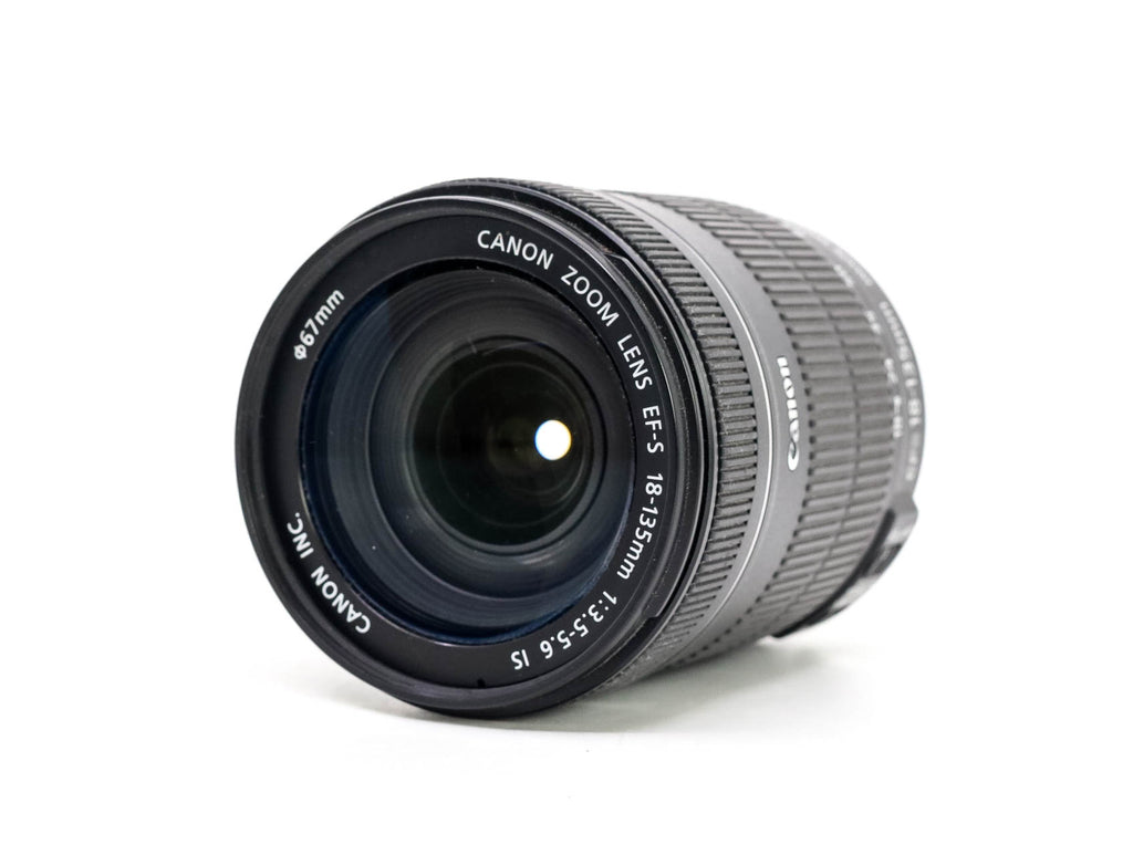 Canon EF-S 18-135mm f/3.5-5.6 IS