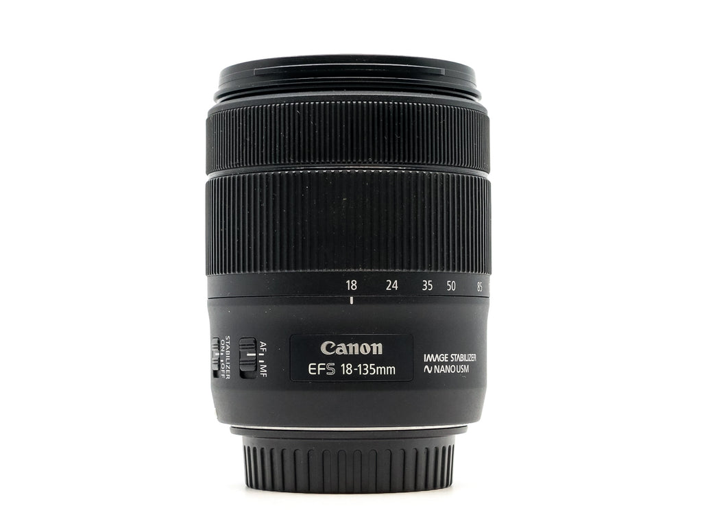 Canon EF-S 18-135mm f/3.5-5.6 IS USM