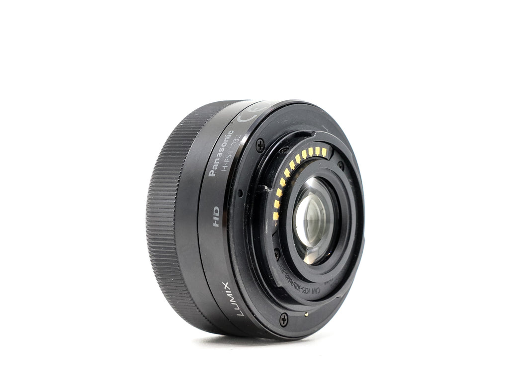 Panasonic Lumix G Vario 12-32mm f/3.5-5.6 ASPH Mega O.I.S.