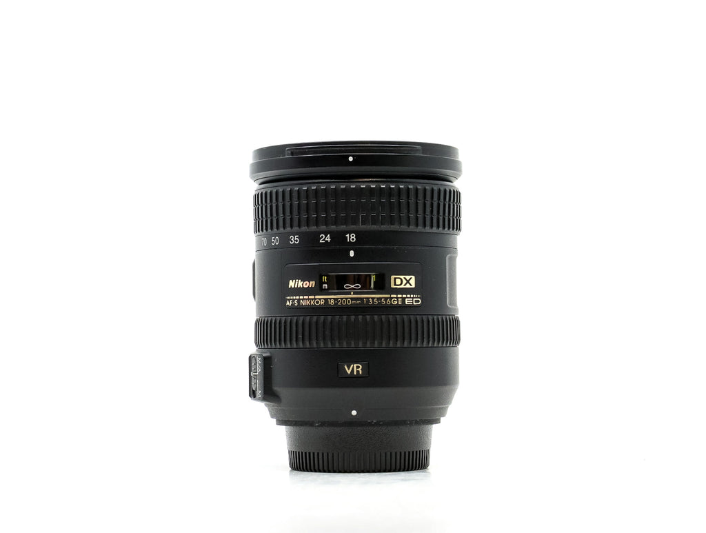 Nikon AF-S DX Nikkor 18-200mm f/3.5-5.6G IF-ED VR II