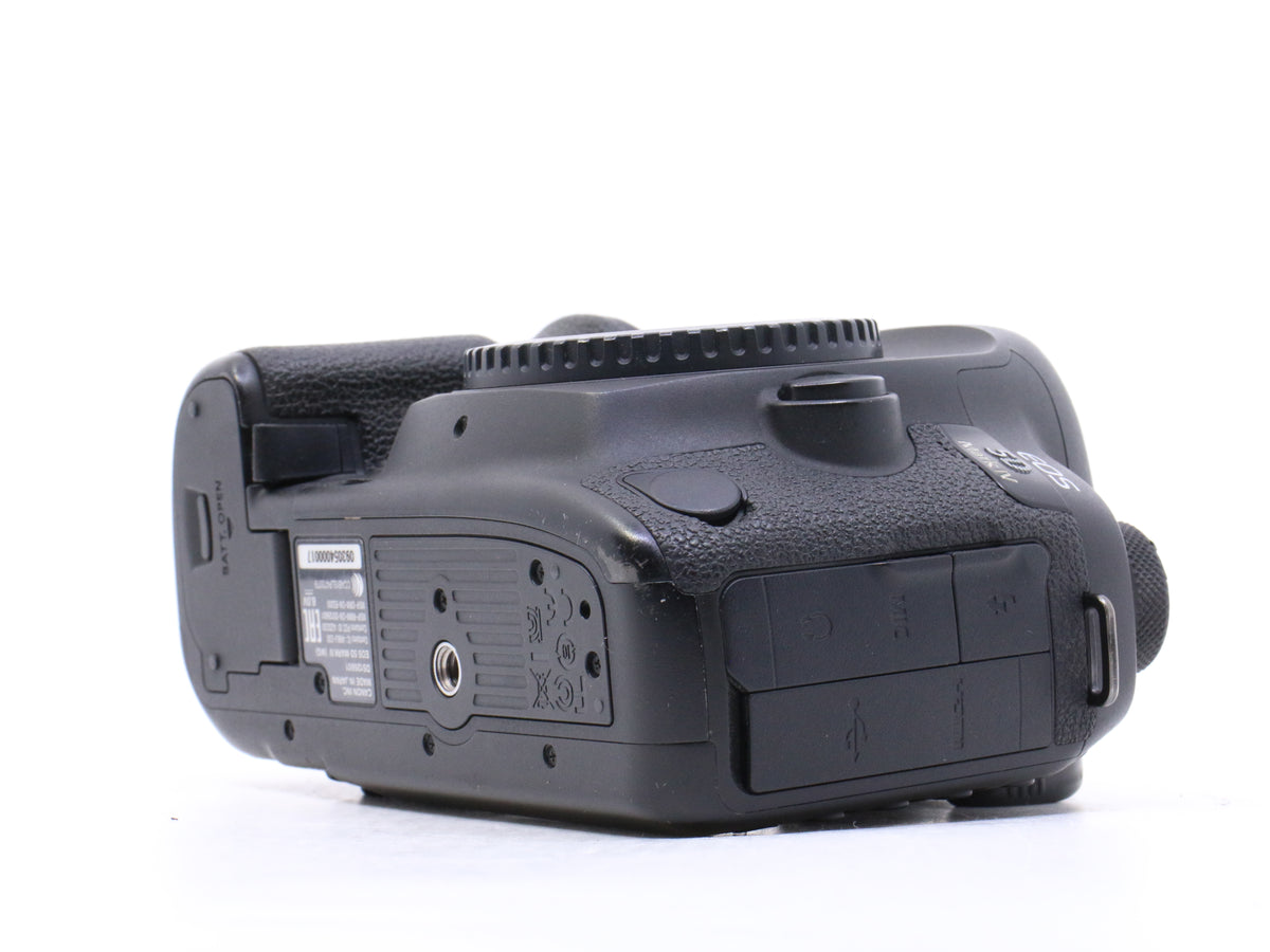 Canon EOS 5D Mark IV