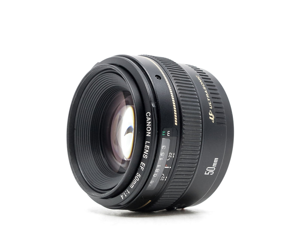 Canon EF 50mm f/1.4 USM