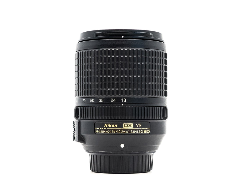 Nikon AF-S DX Nikkor 18-140mm f/3.5-5.6G ED VR