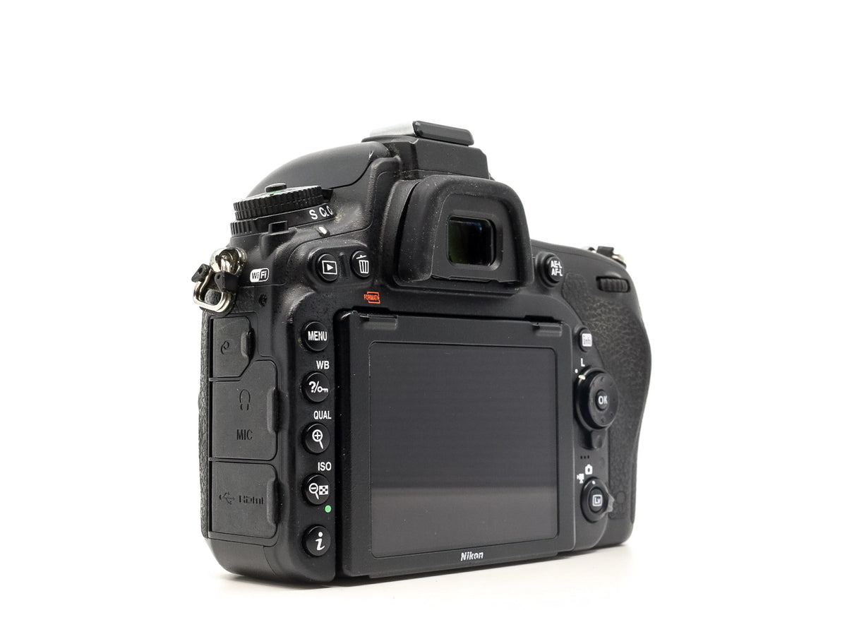 Nikon D750