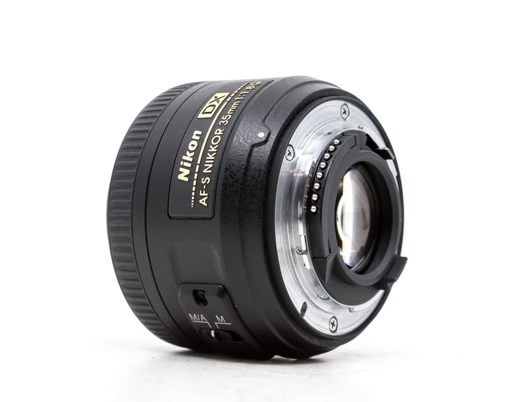 Nikon AF-S DX Nikkor 35mm f/1.8G