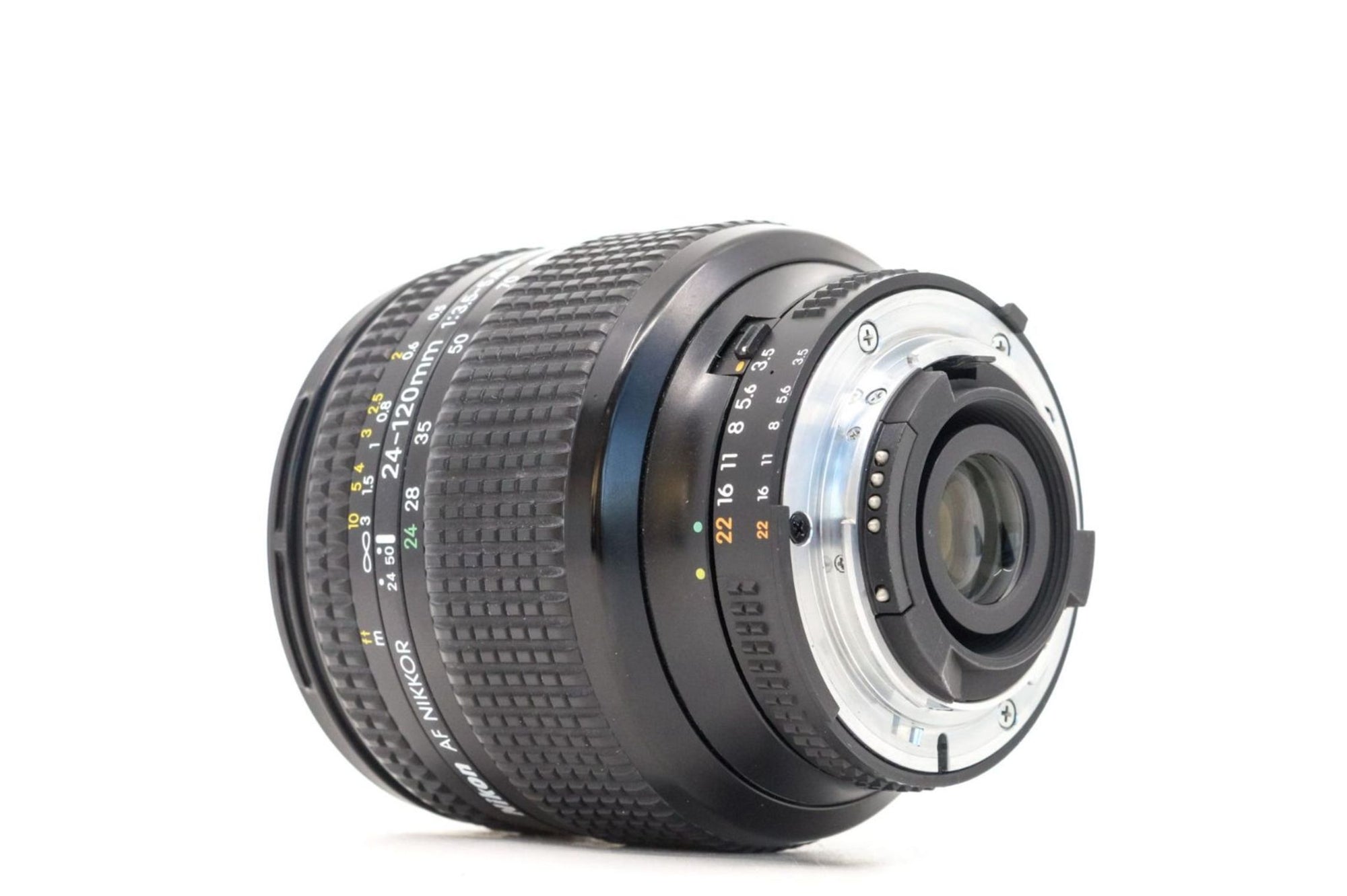 Nikon AF Nikkor 24-120mm f/3.5-5.6D